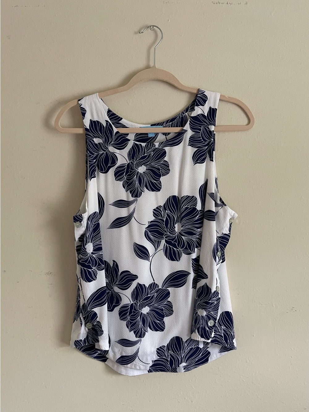 Draper James Navy Floral Scoop Neck Tank